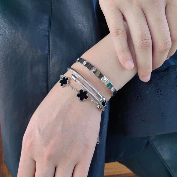 New Silver 3pcs Bangle Jewelry Set - Picture 2 of 7